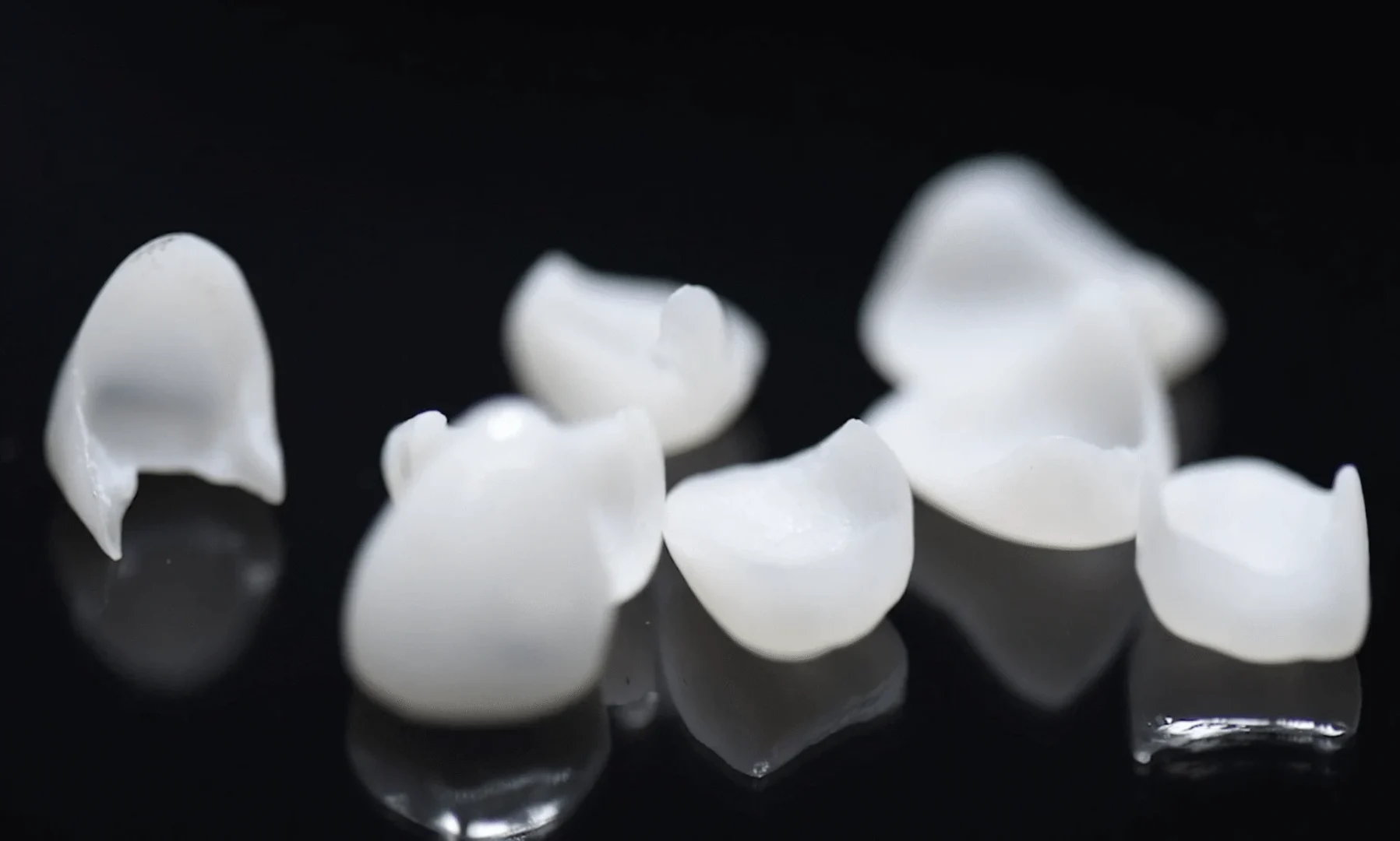 Porcelain Veneers How Long Do They Last Benefits Risks